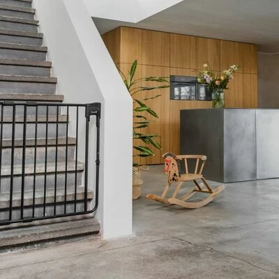 A3 Baby & Kids Barrière de sécurité SafeDoor Noir 75,5-116 cm – Image 2